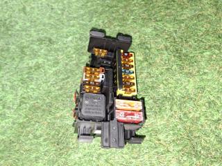 Блок предохранителей C-CLASS 2015 205.242 274920