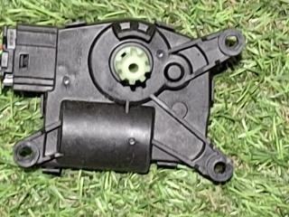 Сервопривод заслонок печки XC40 2019 XB420 B4204T47