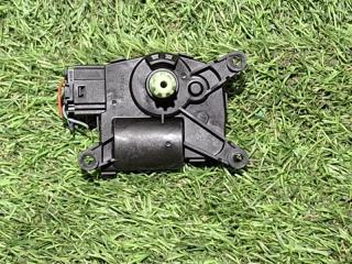 Сервопривод заслонок печки XC40 2019 XB420 B4204T47