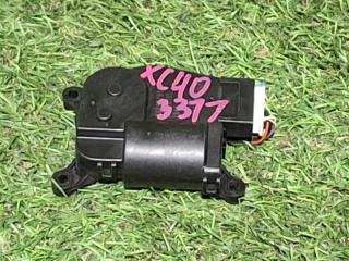 Запчасть сервопривод заслонок печки VOLVO XC40 2019