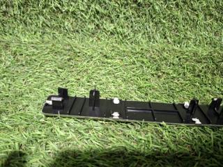 Накладка кузова правая XC40 2019 XB420 B4204T47