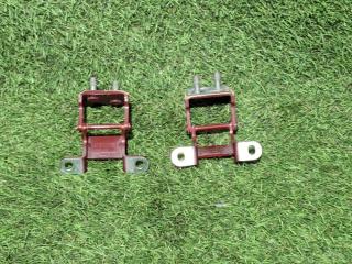 Запчасть петля двери VOLVO XC40 2019