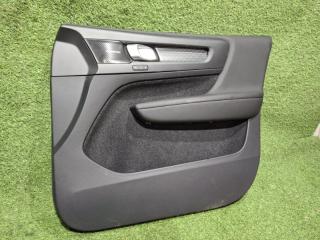 Обшивка двери передняя правая XC40 2019 XB420 B4204T47