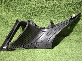 Обшивка багажника задняя правая CX-30 2022 DMEP PE-VPS