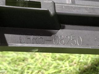 Обшивка багажника задняя правая CX-30 2022 DMEP PE-VPS