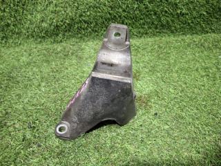 Фото запчасти кронштейн опоры двигателя левый MAZDA RX-8 2004 контрактная запчасть Запчасть кронштейн опоры двигателя левый MAZDA RX-8 2004