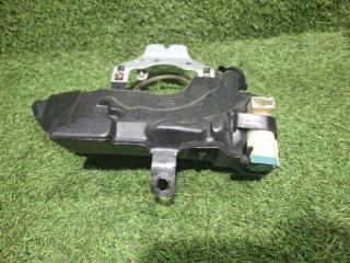 Бачок стеклоомывателя ELF 2003 NKR81E 4HL1