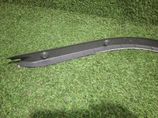 Порожек пластиковый левый ELF 2003 NKR81E 4HL1