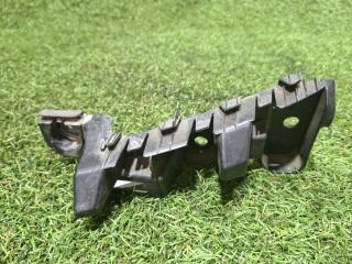 Фото запчасти крепление бампера заднее правое SUBARU XV контрактная запчасть Запчасть крепление бампера заднее правое SUBARU XV