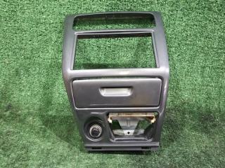 Запчасть консоль магнитофона MITSUBISHI GALANT 2002