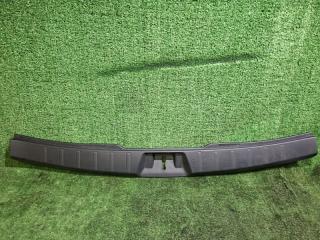 Накладка замка багажника SUBARU FORESTER контрактная Накладка замка багажника SUBARU FORESTER