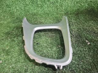 Запчасть консоль кпп TOYOTA YARIS CROSS 2023