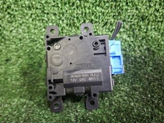 Сервопривод заслонок печки TOYOTA PROBOX 2019 NHP160V 1NZ-FXE 0638002031 контрактная