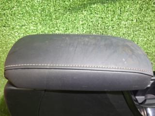 Подлокотник COROLLA 2021 ZWE211 2ZR-FXE