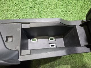 Подлокотник NOTE 2021 E13 HR12DE