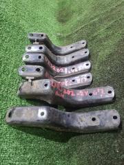 Кронштейн порога LAND CRUISER 2015 URJ202 1UR-FE