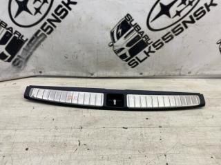 Накладка замка багажника Subaru Legacy 2004 #42 (ПРОБЕГ 94 325км)
