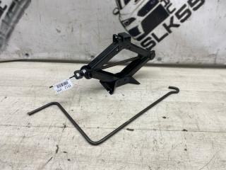 Домкрат Subaru Legacy 2003 #44 (ПРОБЕГ 100 391км)