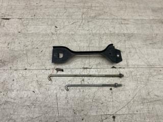 Запчасть крепление аккумулятора Subaru Legacy 2006 #47 (ПРОБЕГ 72 758km)