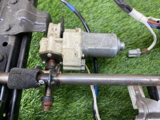 Крепление сиденья переднее левое Legacy 2009 #49 (ПРОБЕГ 104 131km) BPE EZ30D