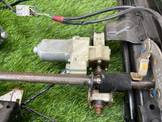 Крепление сиденья переднее правое Legacy 2009 #49 (ПРОБЕГ 104 131km) BPE EZ30D