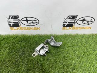 Запчасть петля двери задняя правая Toyota VOLTZ 2002г #73 (ПРОБЕГ 89 181km)