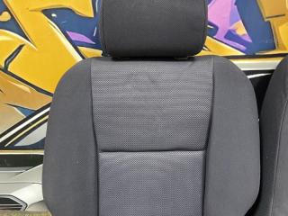 Обшивка сидений передняя Toyota VOLTZ ZZE136 1ZZFE