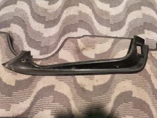 Накладка багажника левая MERCEDES E 1997