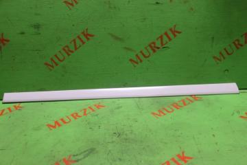 Молдинг двери правый MERCEDES CLK 1999