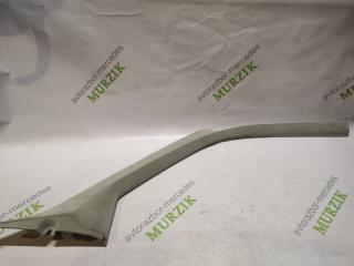 Обшивка салона правая MERCEDES V 2003