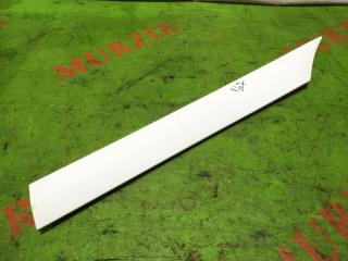 Молдинг на крыло задний левый MERCEDES C 2001