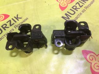 Замок капота MERCEDES E 2006