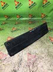 Накладка номерного знака MERCEDES E 2004