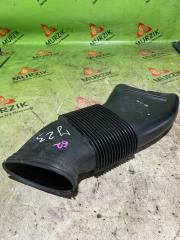 Патрубок MERCEDES S 2004