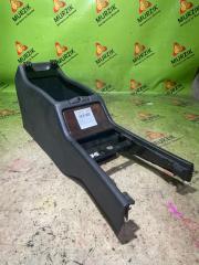 Подлокотник MERCEDES E 1995