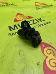 Датчик положения распредвала MERCEDES C 2011