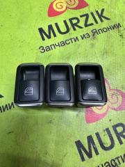 Кнопки стеклоподъёмника MERCEDES C 2012