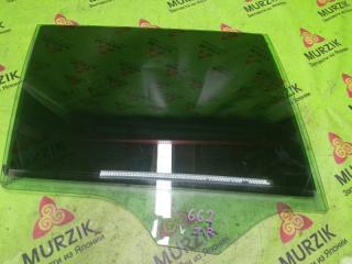 Стекло двери заднее правое MERCEDES C 2011