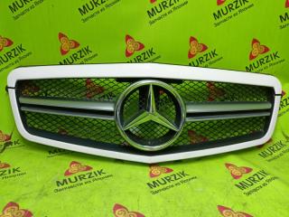 Решетка радиатора MERCEDES E 2010