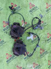 Суппорта тормозные передняя BMW X1 2012 контрактная Суппорта тормозные передняя BMW X1 2012