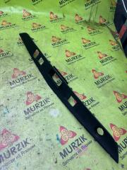 Накладка багажника MERCEDES E 2010