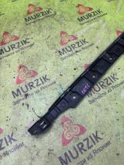 Кронштейн бампера левый MERCEDES V 2011