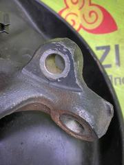 Кулак подвески задний правый E 1996 W210 104.995 3.2L