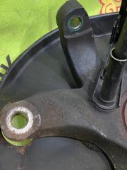 Кулак подвески задний правый E 1996 W210 104.995 3.2L