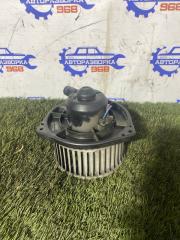 Моторчик печки Mazda Familia 1997