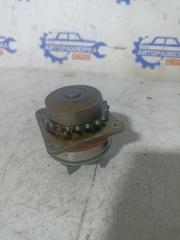 Запчасть помпа Nissan Maxima