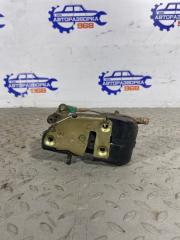 Запчасть замок двери задний правый Chrysler LHS