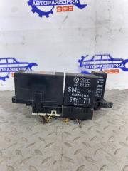 Запчасть блок реле Audi 80 1987