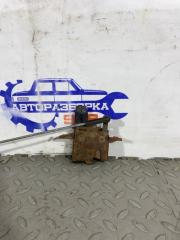 Запчасть замок багажника BMW 5