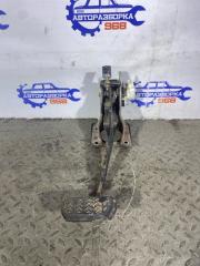 Запчасть педаль тормоза Toyota Vitz 2001